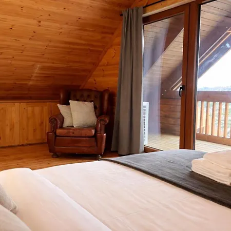 O Refugio 1 Penhas da Saúde